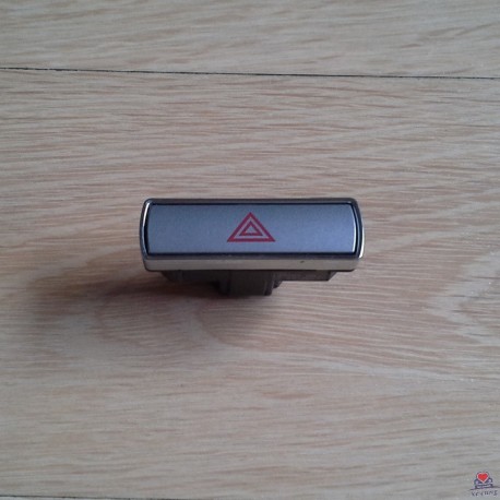 Nút khẩn cấp Mondeo 2005-2012, MK3 2v và MK4