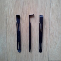 Chốt gài đèn pha Mondeo 2003-2007, MK3