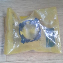 Kẹp ống miệng bình xăng Mondeo 2003-2007, MK3, Tatu