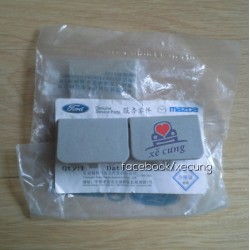 Nút vuông che ốc cột C Mondeo mk3 2003-2008